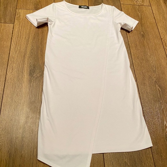 MISSGUIDED Women's Asymmetrical T-Shirt Dress in White (NWOT)│Size Small - Picture 8 of 17